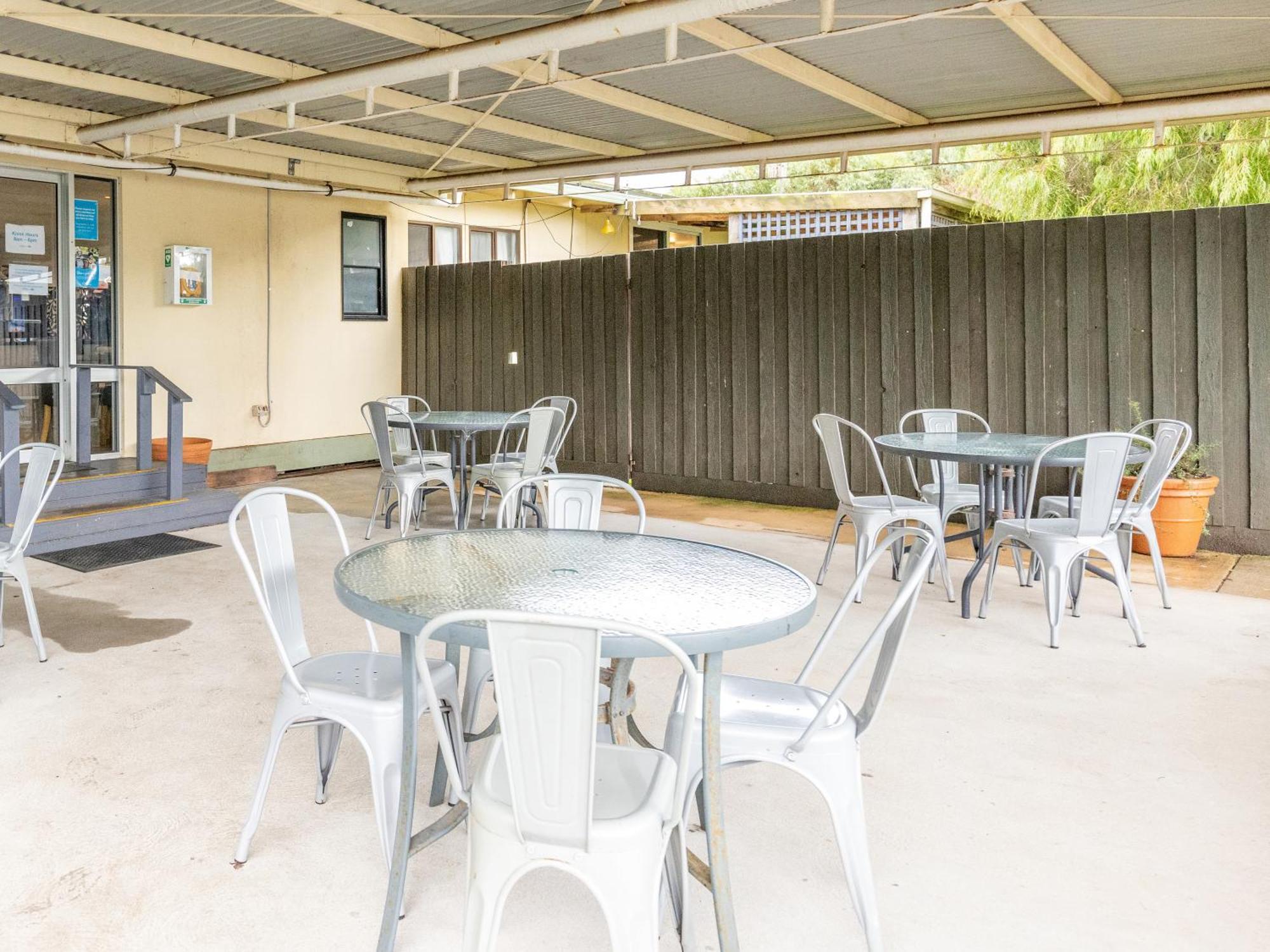 Nrma Warrnambool Riverside Holiday Park Экстерьер фото
