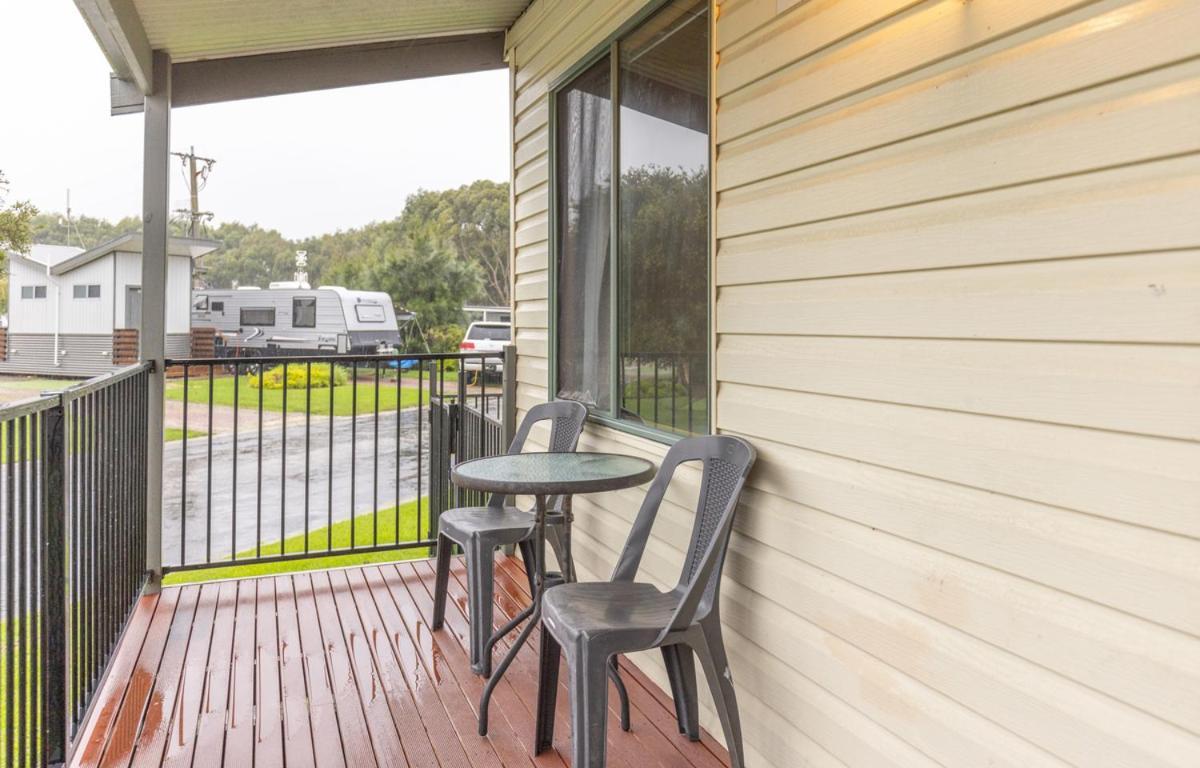 Nrma Warrnambool Riverside Holiday Park Экстерьер фото