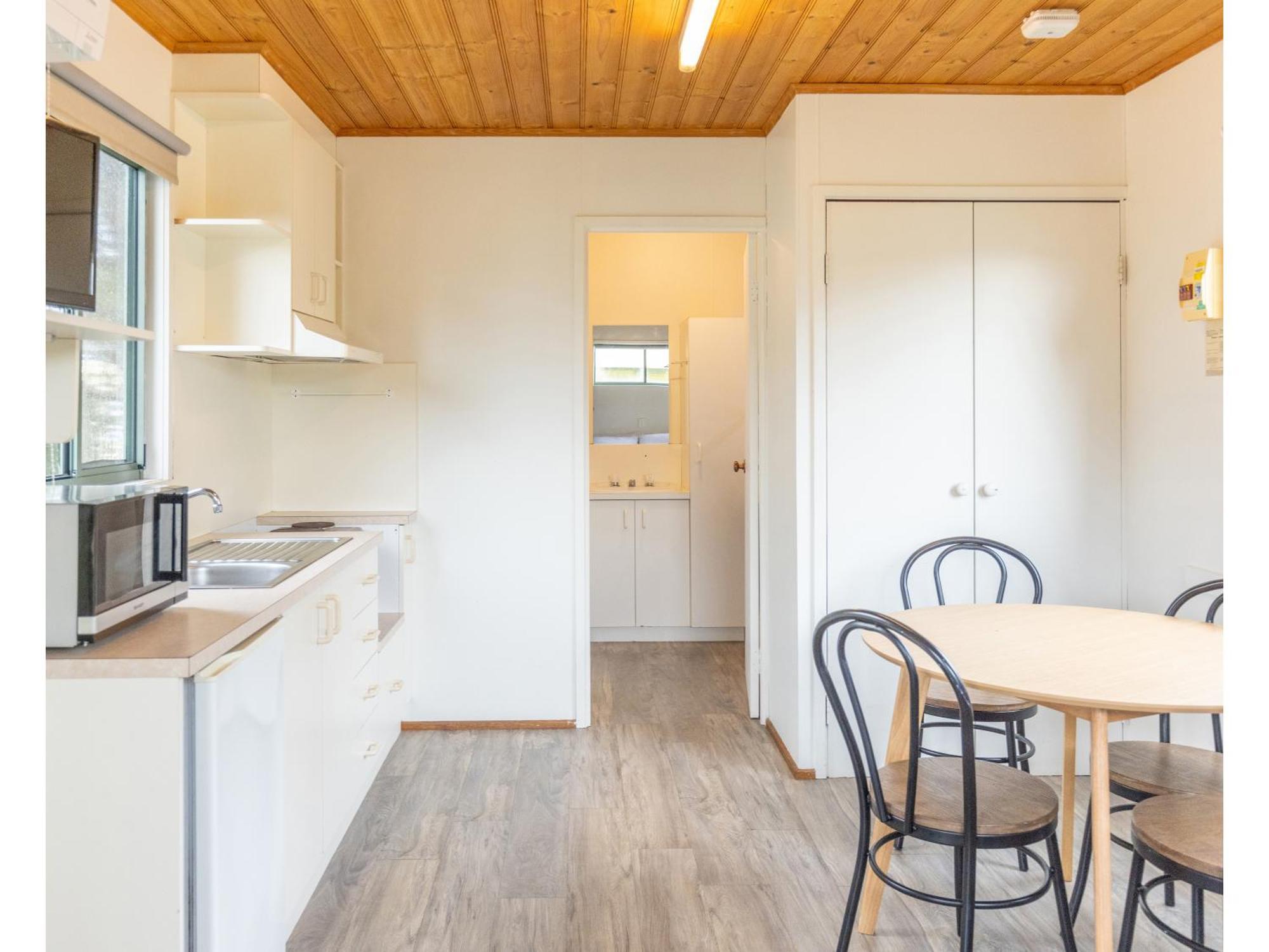 Nrma Warrnambool Riverside Holiday Park Номер фото