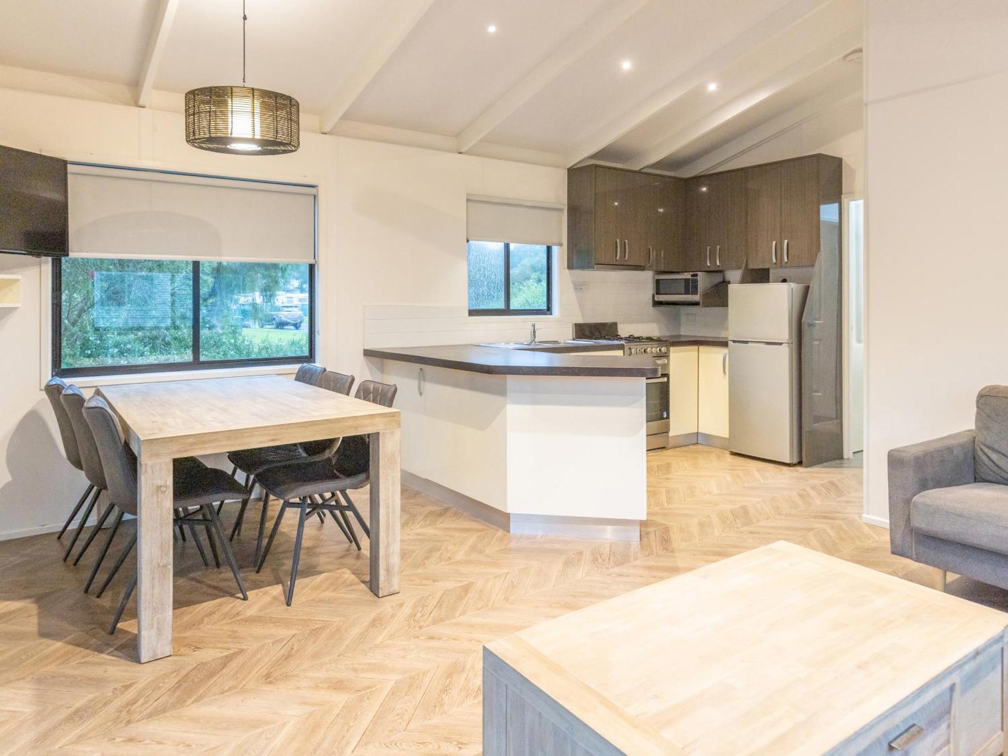 Nrma Warrnambool Riverside Holiday Park Номер фото
