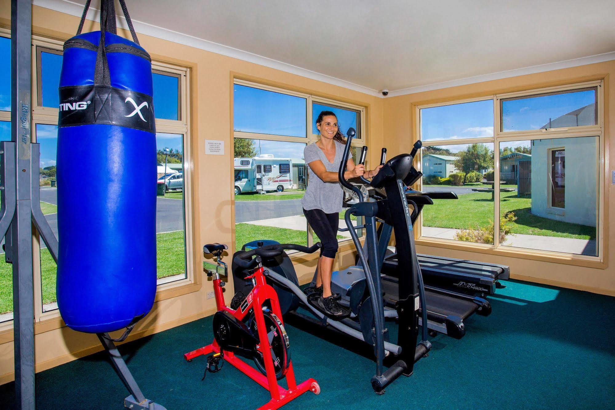 Nrma Warrnambool Riverside Holiday Park Экстерьер фото